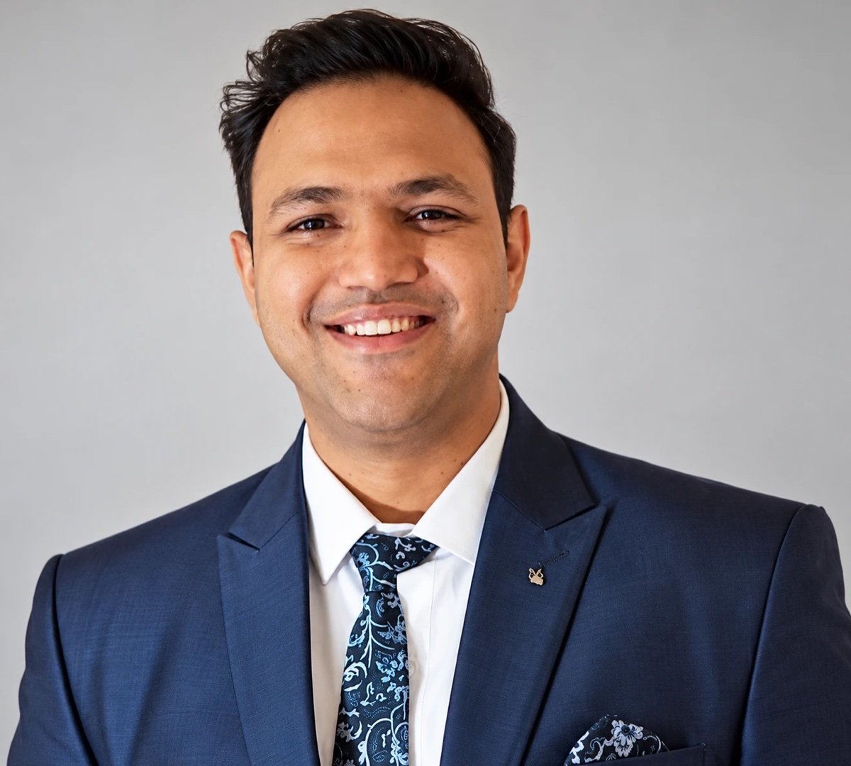 Dr. Pranav Charde, Orthopedic and Endoscopic Spine Surgeon in Nagpur